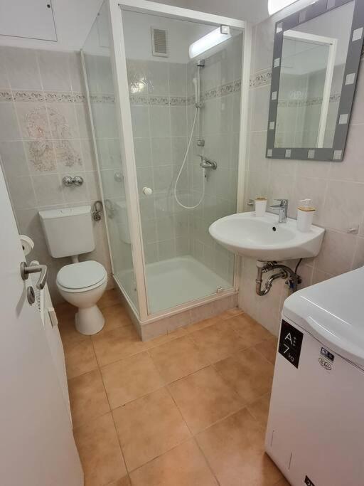Viktoria'S Wohnung In Kaarst Ngoại thất bức ảnh